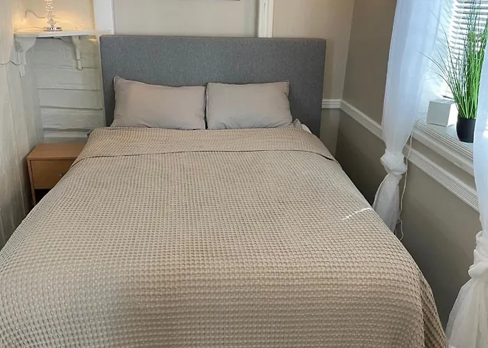 Heritage Retreat - - Free Parking & Free Internet * Stathelle