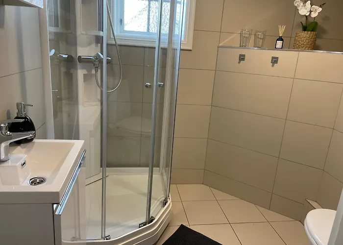 Heritage Retreat - - Free Parking & Free Internet