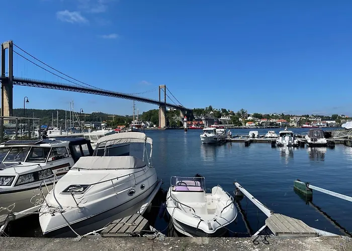 Heritage Retreat - - Free Parking & Free Internet *